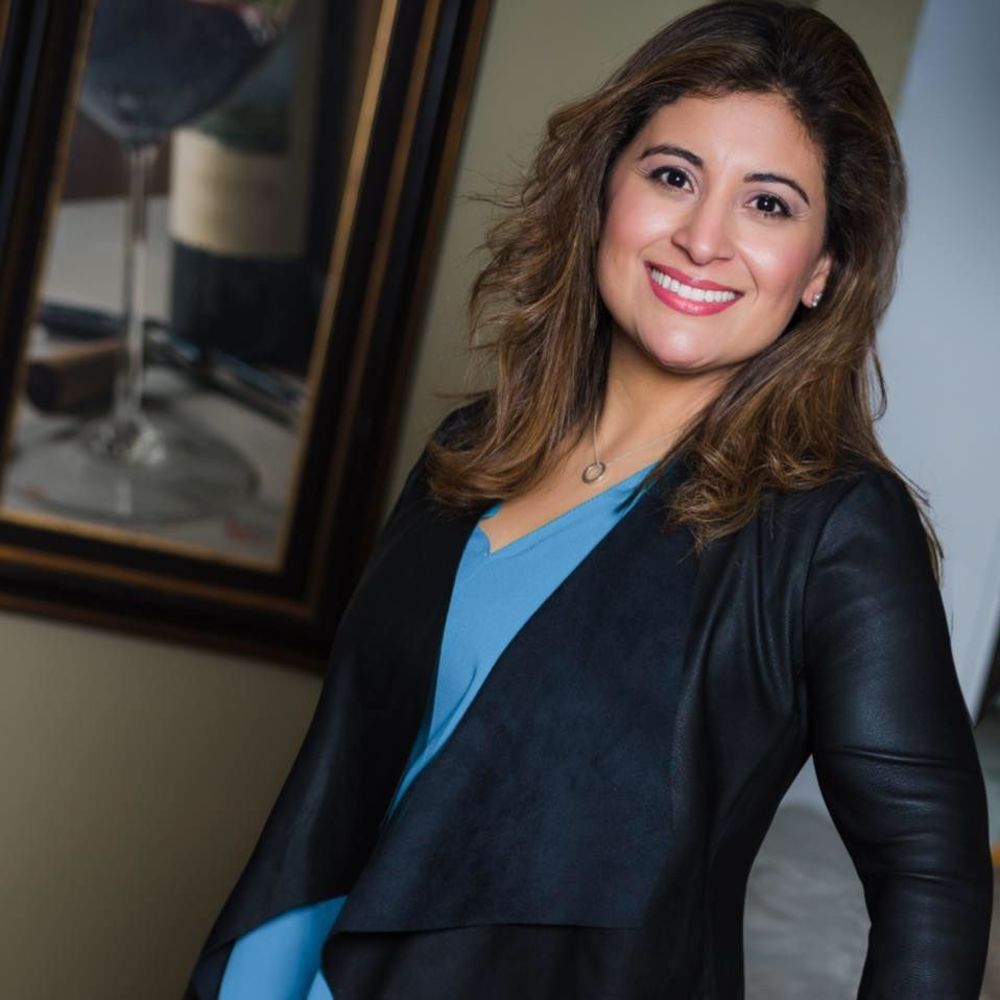 Meet your Posher, Lourdes